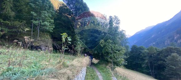 5 rooms House in Gressoney Saint Jean, Italy No. 80143 6