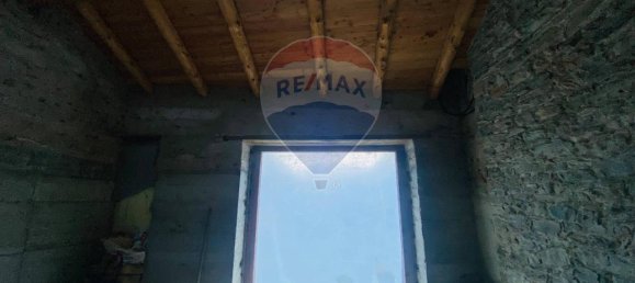 5 rooms House in Gressoney Saint Jean, Italy No. 80143 15