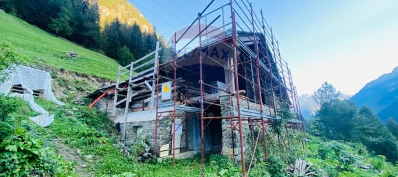 5 rooms House in Gressoney Saint Jean, Italy No. 80143 2