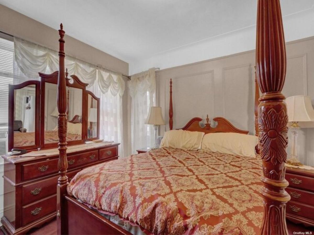 Дом с 5 спальнями в Бруклин, США № 245507