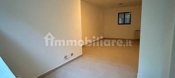 3 Schlafzimmer Villa in Cislago, Italy, Nr. 16781 8