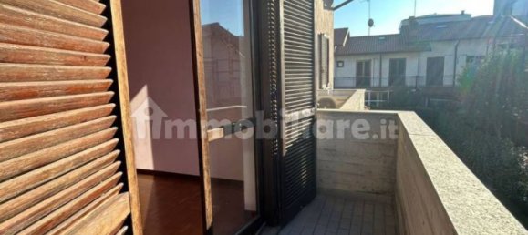 3 Schlafzimmer Villa in Cislago, Italy, Nr. 16781 14