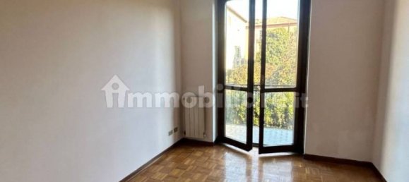 3 Schlafzimmer Villa in Cislago, Italy, Nr. 16781 22