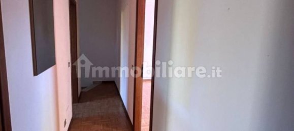3 Schlafzimmer Villa in Cislago, Italy, Nr. 16781 17