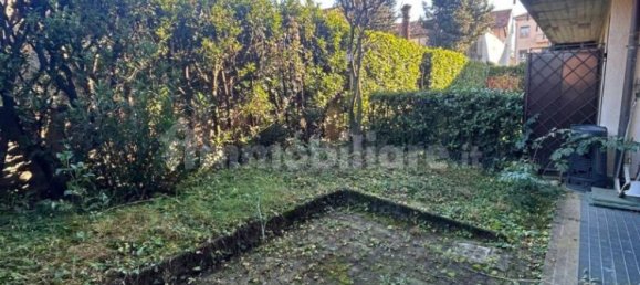 3 Schlafzimmer Villa in Cislago, Italy, Nr. 16781 23