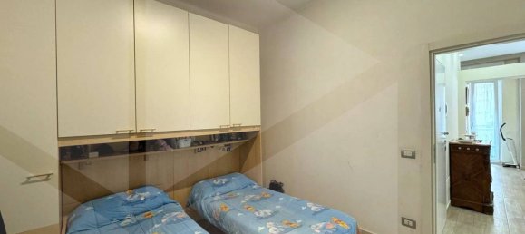 Casa de 3 habitaciónes en Noicattaro, Italy No. 22116 12