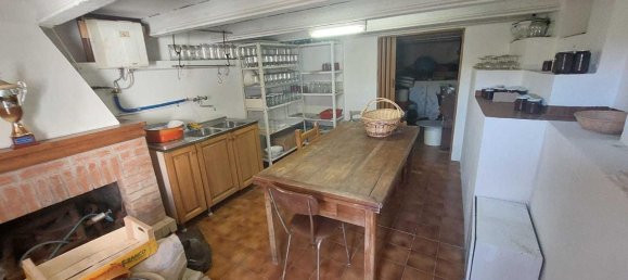 5 rooms Apartment in Asciano, Italy No. 235999 16