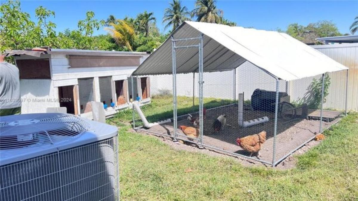 4 bedrooms House in Miami, USA No. 430582