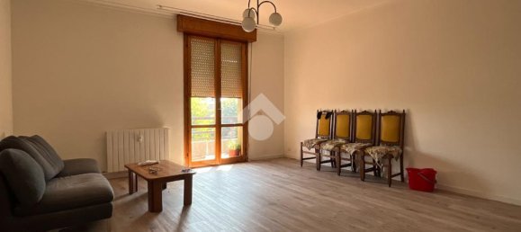 2 chambres Appartement à Reggio Emilia, Italy No. 283739 2