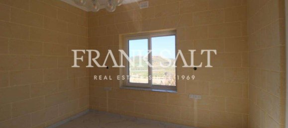 Villa de 6 dormitorios en Gharb, Malta No. 6045 11