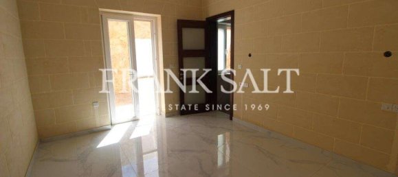 Villa de 6 dormitorios en Gharb, Malta No. 6045 18