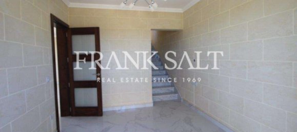 Villa de 6 dormitorios en Gharb, Malta No. 6045 5