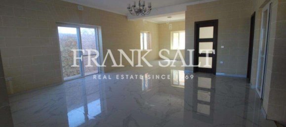 Villa de 6 dormitorios en Gharb, Malta No. 6045 19