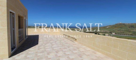 Villa de 6 dormitorios en Gharb, Malta No. 6045 3