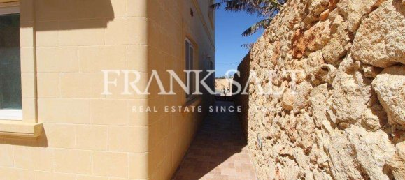 Villa de 6 dormitorios en Gharb, Malta No. 6045 15