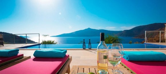 Villa 5+2 in Kalkan, Turkey No. 28157 3