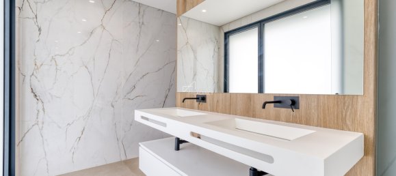 5 bedrooms Villa in Corroios, Portugal No. 103517 24