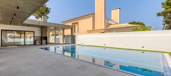 5 bedrooms Villa in Corroios, Portugal No. 103517 2