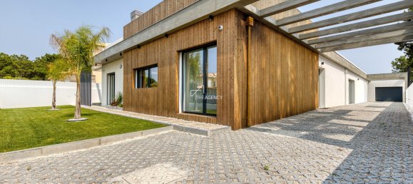 5 bedrooms Villa in Corroios, Portugal No. 103517 6