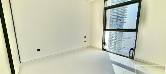 1 bedroom Apartment in Dubai Harbour, UAE No. 112215 8