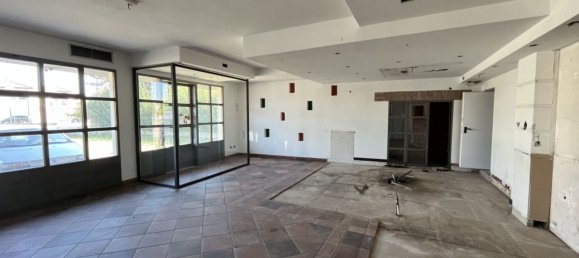 Propriété commerciale à Mestrino, Italy 500m² No. 126928 2