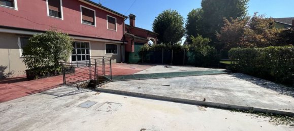 Propriété commerciale à Mestrino, Italy 500m² No. 126928 29