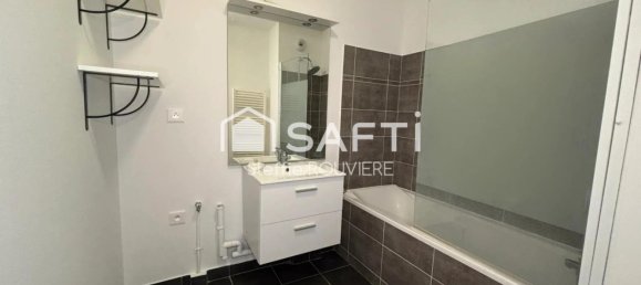 Apartamento de 2 dormitorios en Saint-Genis-Pouilly, France No. 205130 7