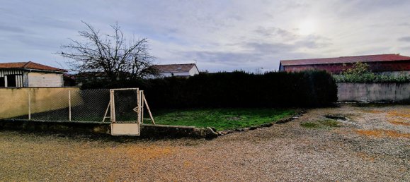 Casa de 3 dormitorios en Pogny, France No. 225640 22