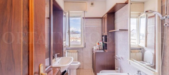 Ático de 3 habitaciónes en Gozzano, Italy No. 147280 15