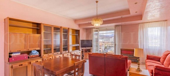 Ático de 3 habitaciónes en Gozzano, Italy No. 147280 5