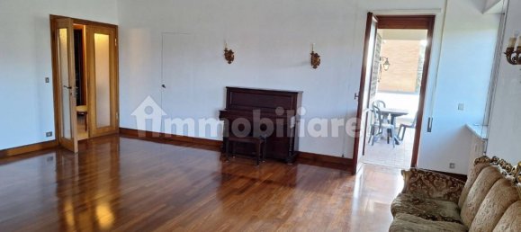 4 غرف نوم شقة في Rome, Italy رقم 335364 6