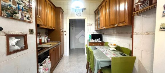 3-Zimmer Wohnung in Torre del Greco, Italy, Nr. 5612 5