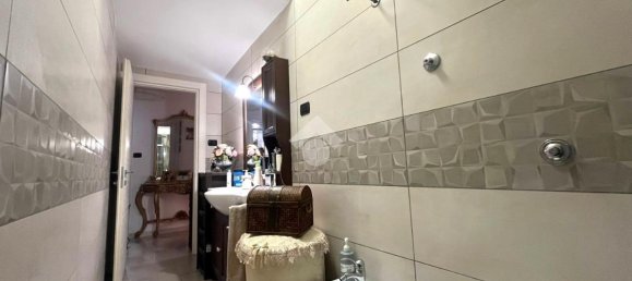 3-Zimmer Wohnung in Torre del Greco, Italy, Nr. 5612 8
