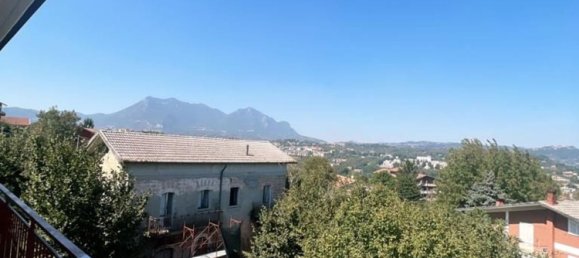 Квартира с 6 спальнями в Атрипальда, Италия № 75577 12