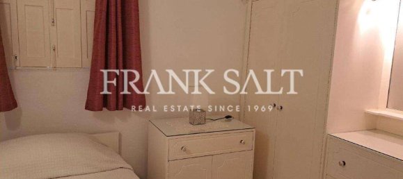 Квартира с 2 спальнями в Корми, Мальта № 7964 10