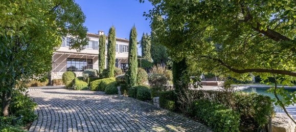 4 bedrooms Commercial property in Mougins, France No. 38279 5