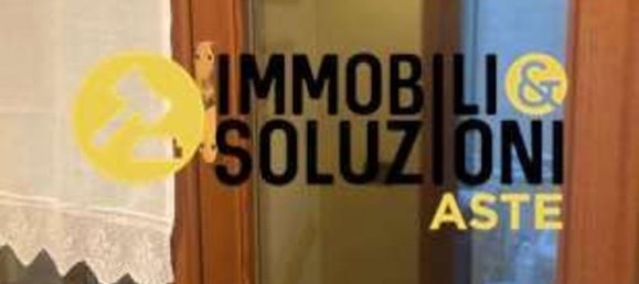 4 rooms Apartment in Brinzio, Italy No. 12974 16