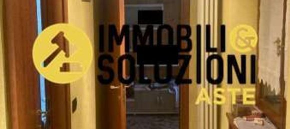 4 rooms Apartment in Brinzio, Italy No. 12974 18