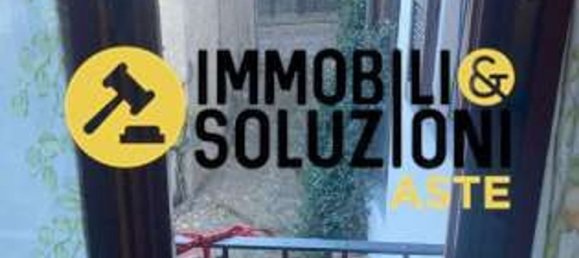 4 rooms Apartment in Brinzio, Italy No. 12974 19