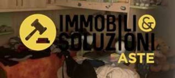 4 rooms Apartment in Brinzio, Italy No. 12974 4