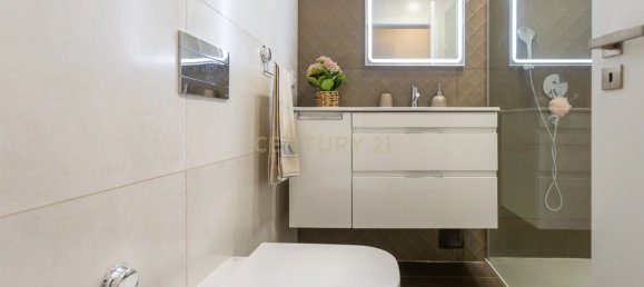 4 غرف نوم منزل في Almada, Portugal رقم 103680 47