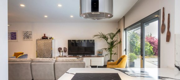 4 غرف نوم منزل في Almada, Portugal رقم 103680 22