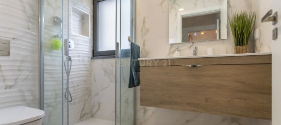 4 غرف نوم منزل في Almada, Portugal رقم 103680 40