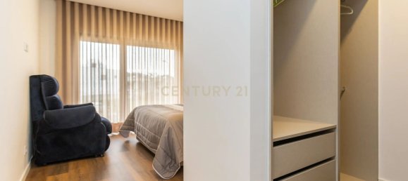 4 غرف نوم منزل في Almada, Portugal رقم 103680 37