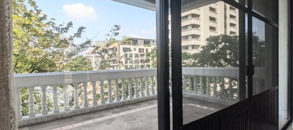 3 bedrooms Condo in Bangkok, Thailand No. 2111 14