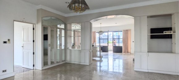 3 bedrooms Condo in Bangkok, Thailand No. 2111 13