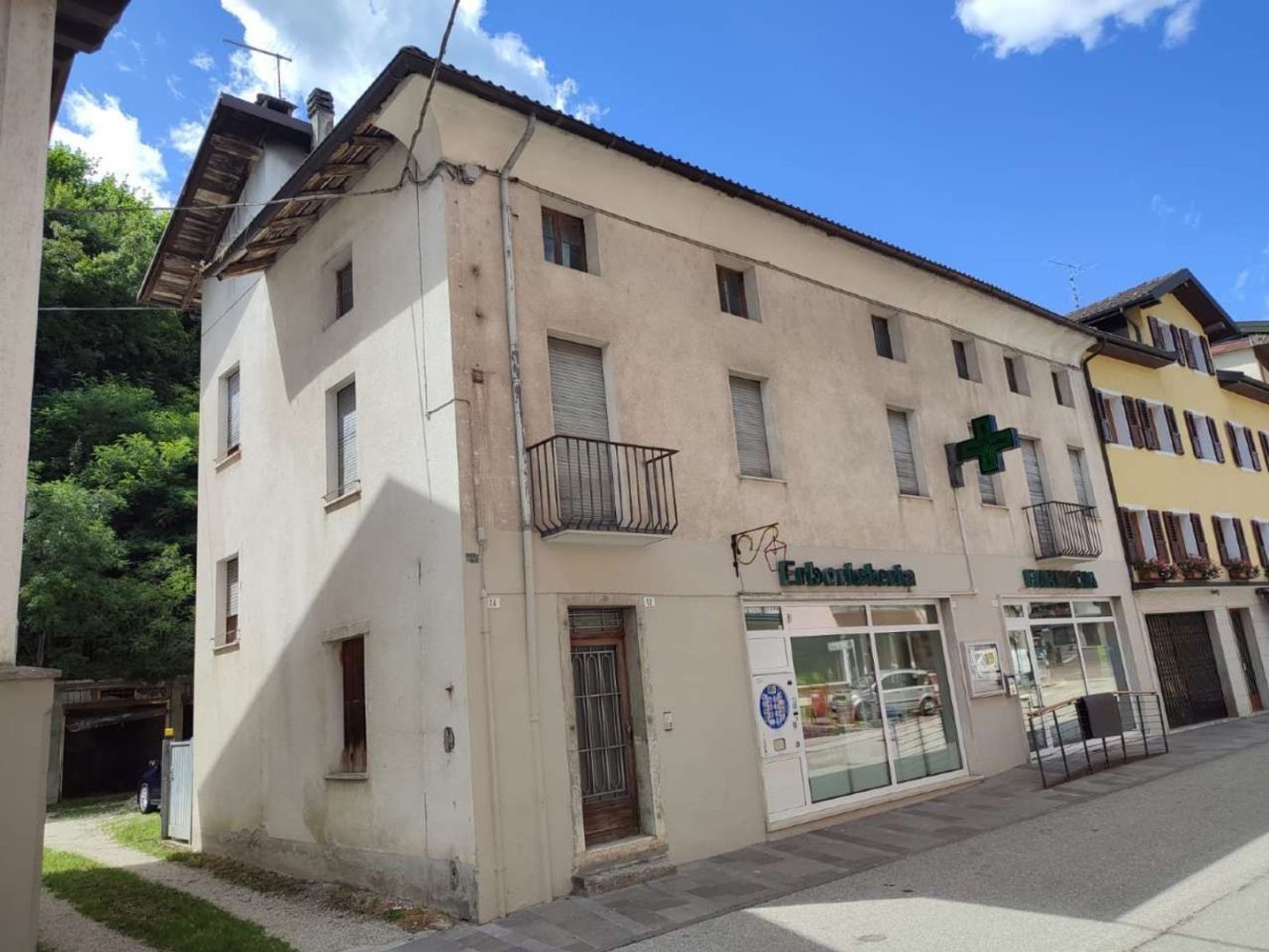 10 rooms Apartment in Lamon, Italy No. 294491