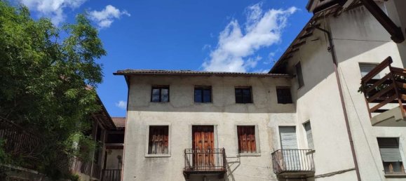 10 rooms Apartment in Lamon, Italy No. 294491 4