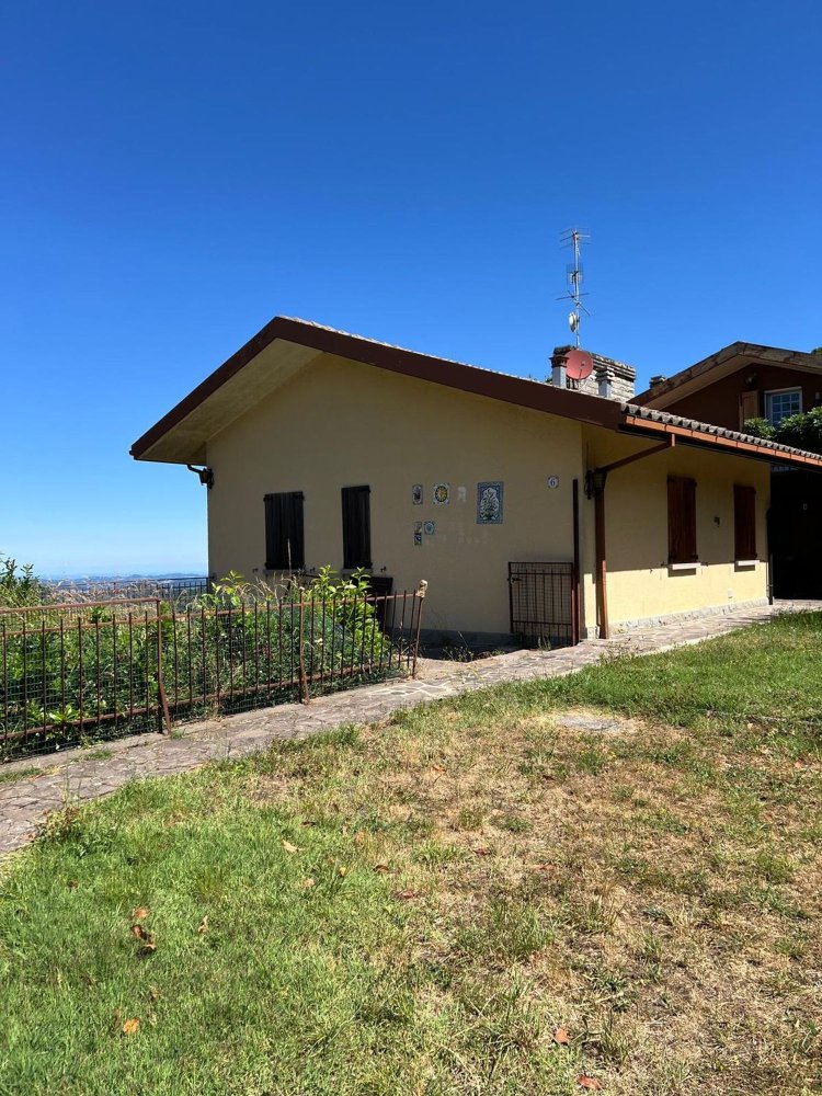 4 rooms Apartment in Monghidoro, Italy No. 258306