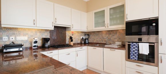 Таунхаус с 3 спальнями в Фуншал, Португалия № 174878 12